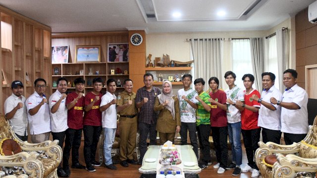 Bupati Lutra Lepas Kontingen Futsal ke Ajang Porprov