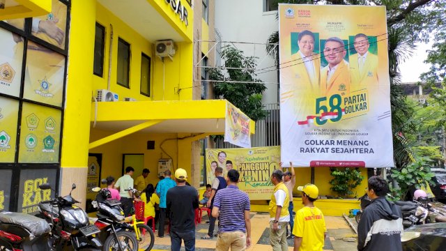 Warga Makassar Serbu Kantor Golkar Makassar, Panitia Jalan Sehat Peserta Membludak