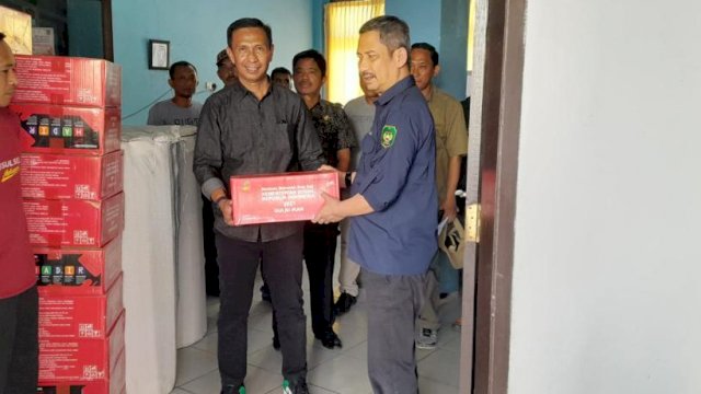 Gubernur Instruksikan Bantu Korban Banjir di Palopo, Dinsos Sulsel Salurkan 1 Ton Beras