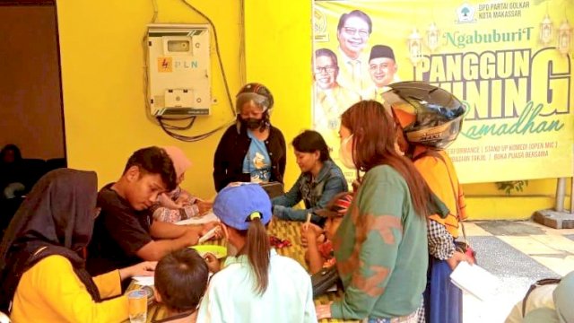 Antusias Pendaftar Jalan Sehat Partai Golkar Makassar