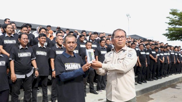 Keinginan Wali Kota Makassar Moh Ramdhan &lsquo;Danny&rsquo; Pomanto menciptakan lingkungan yang bersih segera terwujud dengan adanya PAsuKAN peninDAkan anTi koTOr (Pakandatto).