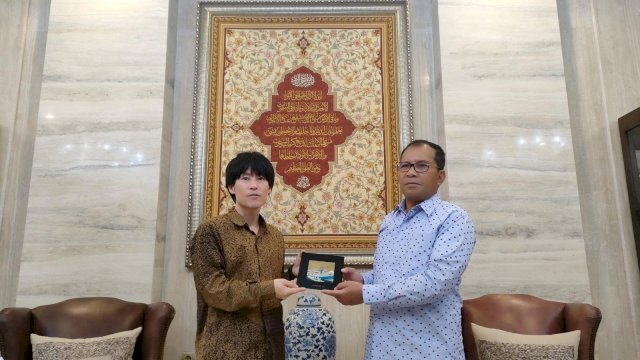 Wali Kota Makassar, Moh. Ramdhan &lsquo;Danny&rsquo; Pomanto menyambut baik rencana Japan International Cooperation Agency (JICA) yang ingin melanjutkan kerjasama dengan Kota Makassar di bidang peningkatan kapasitas sumber daya manusia khususnya di Perumda Air Minum Makassar.