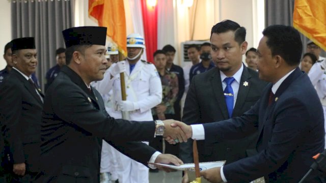 Ilham Azikin Lantik Pengurus IKAPTK Se-Tana Luwu