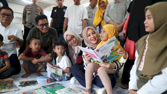 Gelar Bakti Sosial, FKKM Hadir Menyapa Warga Kerung-Kerung