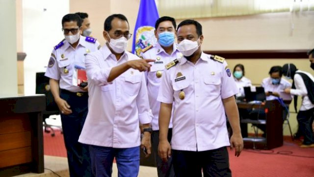 *Pemprov Beri Bantuan Keuangan Subsidi Penerbangan Toraja -Balikpapan, Menhub Apresiasi Gubernur Sulsel