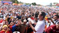Gubernur Andi Sudirman Bersama 10 Ribu Masyarakat Jalan Sehat Sulsel Anti Mager di