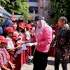 Kunjungi Longwis Ipoh, Wawali Makassar Bawa Bantuan Ke Warga Barrang Lompo