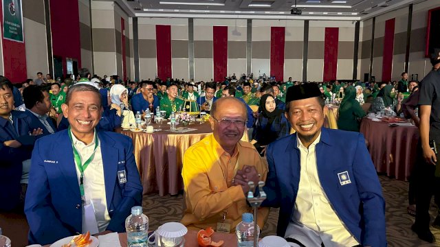 Bupati Jeneponto Iksan Iskandar salam Komando Bersama Syamsuddin Karlos