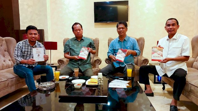 Yayasan Anak Rakyat Indonesia (YARI) dan Ikatan Alumni (IKA) Universitas Hasanuddin (Unhas) akan menggelar bedah buku yanv berjudul Aldera, Potret Gerakan Politik Kaum Muda 1993-1998, Jumat (11/11/2022) mendatang.