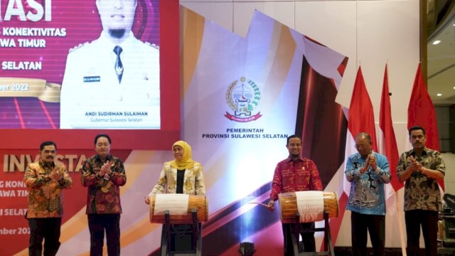 Gubernur Sulawesi Selatan Andi Sudirman Sulaiman menghadiri misi dagang dan investasi Provinsi Jawa Timur dengan Provinsi Sulawesi Selatan, di Hotel Claro, Kamis 17 November 2022. 