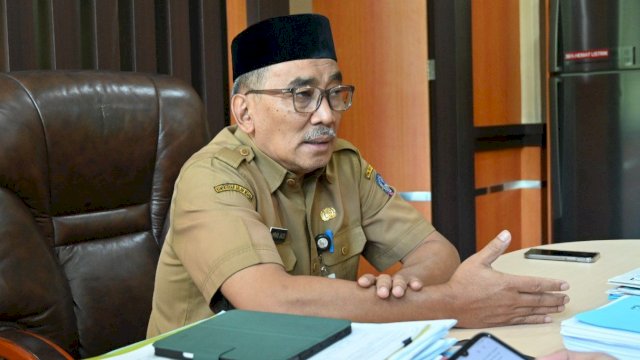 Kepala BKD Pem erintah provinsi Sulawesi Selatan Imran Jausi 