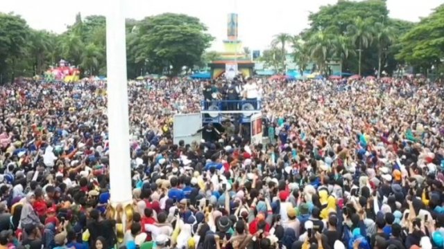 Ribuan Warga Pangkep Ramaikan Jalan Sehat NasDem Pangkep, Anies Baswedan : Semangat Perubahan