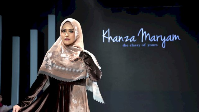 Tampil di Trend Hijab Expo 2022, Khanza Maryam Hadirkan Brand Kekinian