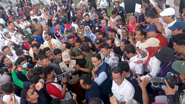 Jokowi Nikahkan Kasang Pangarep, Amran Sulaiman Jamu Anies Baswedan Ikan Bakar