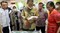 Pemkot Makassar Sabet Penghargaan Keamanan Pangan Terbaik dari Bapanas