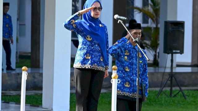Bupati Luwu Utara Indah Putri Indriani Memimpin Upacara Hari Bela Negara