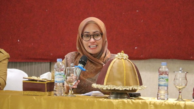 Bupati Luwu Utara Indah Putri Indriani 
