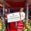 Gubernur Sulsel Serahkan Bantuan Keuangan Rp27 M ke Toraja, Tuntaskan Pembangunan Wisata Ollon dan Subsidi Tiket