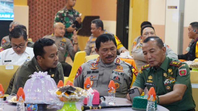 Bersama Forkompinda, Gubernur Sulsel Laporkan Kondisi Perayaan Malam Tahun Baru ke Kapolri dan Panglima TNI