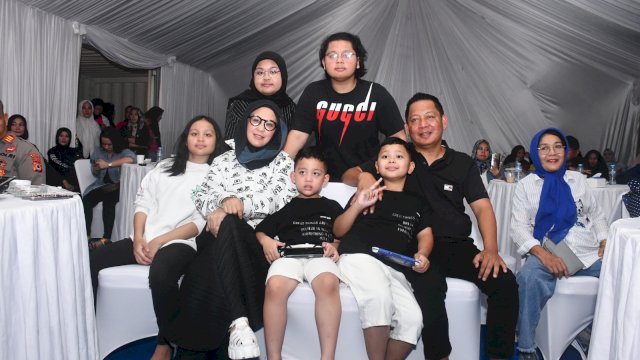 Ribuan Warga Pinrang Hadiri Mal  Tahun Baru Bersama RMS &nbsp;