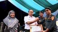 Walikota Makaassar Raih Penghargaan KLHK