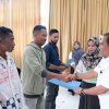 Serahkan Sertifikat Keterampilan Tenaga Konstruksi, Kadis PUPR: Ilmunya Digunakan Dengan Baikya
