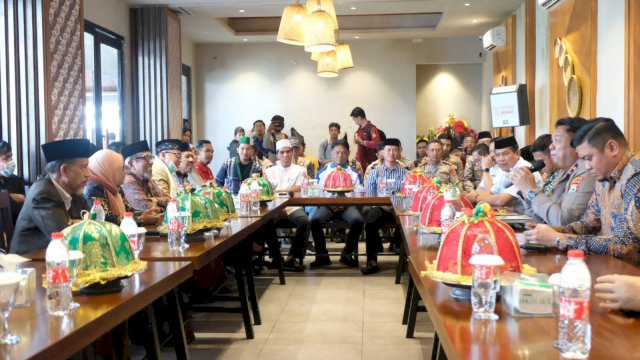Temui Warga Gowa, Wakapolda Sulsel Dengar Curhatan Masyarakat