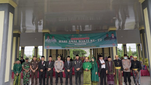 Kementerian Agama Kabupaten Luwu menggelar Upacara dalam rangka memperingati Hari Amal Bakti (HAB) Kementerian Agama RI Ke - 77 tahun 2023 di Lapangan Andi Djemma Belopa dilanjutkan acara Ramah Tamah di Kantor Kementerian Agama Kabupaten Luwu, Selasa (3/12/2023)