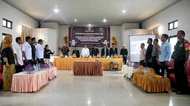 Wakil Bupati Luwu Utara Suaib Mansur Sasat menghadiri Pelantikan PPK se Kabupaten Luwu Utara