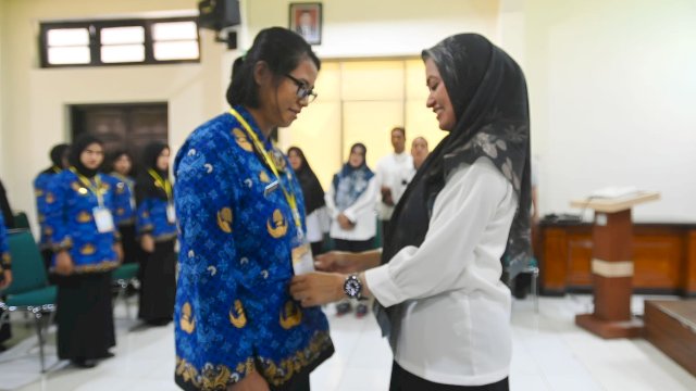 Bupati Luwu Utara membuka sekaligus menjadi narasumber pada pelatihan dasar (Latsar) CPNS angkatan I dan II pemerintah Kabupaten Luwu Utata dengan Badan Pengenmbangan Sumber Daya Manusia Provinsi Sulawesi Selatan.