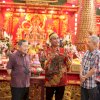 Pengurus Klenteng Xian Ma Makassar Sambut Kedatangan Rudianto Lallo