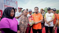 Maliang Pedagang di Tanjung Bira Senang Masjid Terapung Diresmikan