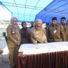 Bupati Lutra Resmikan Pembangunan PONED