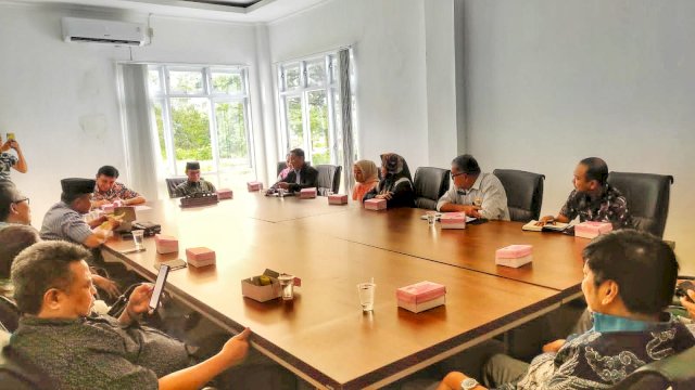 Bapemperda DPRD Sulsel Kunjungi DPRD Barru