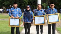 Tiga OPD Pemda Lutra Diganjar Penghargaan Oleh Ombudsman RI
