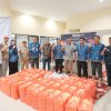 Sekretariat DPRD Makassar Salurkan Bantuan Buat Korban Banjir di Biringkanaya