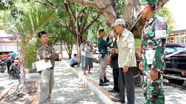 Satpol PP Edukasi Pengunjung terkait Perda KTR di Rumah Sakit