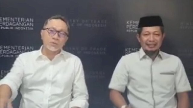 Keyua Umum PAN Zulkifli Hasan Duduk Berdampingan Bersama Saymsuddin Karlos 