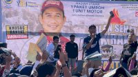 Rudianto Lallo Ajak Masyarakat Lindungi Pulau dari Sampah Plastik di Kegiatan Jalan Sehat Anak Rakyat