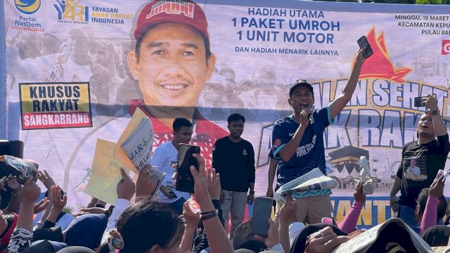 Rudianto Lallo Ajak Masyarakat Lindungi Pulau dari Sampah Plastik di Kegiatan Jalan Sehat Anak Rakyat