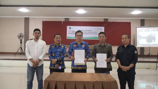 63 Lembaga Adat di Lutra Dapat Pengakuan  Pemda