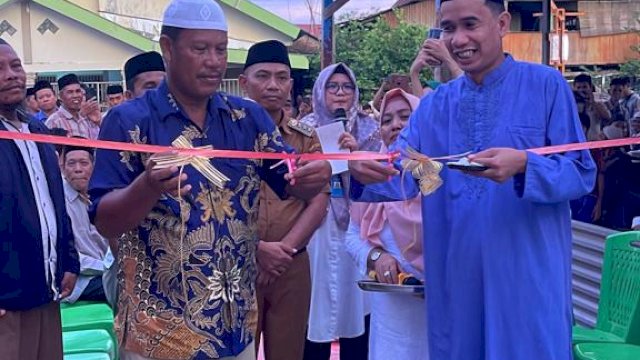 Rudianto Lallo Resmikan Sekolah TK Ah-Zahrah di Kampung Kera-kera