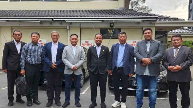 Bupoati Bulukmba Andi Muchtar Yusuf Foto Bersama Dnegan Sejunlah Kepala Daerah asal Sulsel dan Giubernur SUlsle, Dalam Kunjungan kerjanya ke Australia