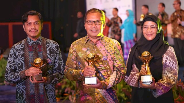 Wali Kota Danny Raih Top Pembina BUMD Award 2023