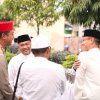 Tarwih di Eremerasa, Ilham Azikin Ungkap Kucuran Rp182 Miliar untuk Kesehatan Warga