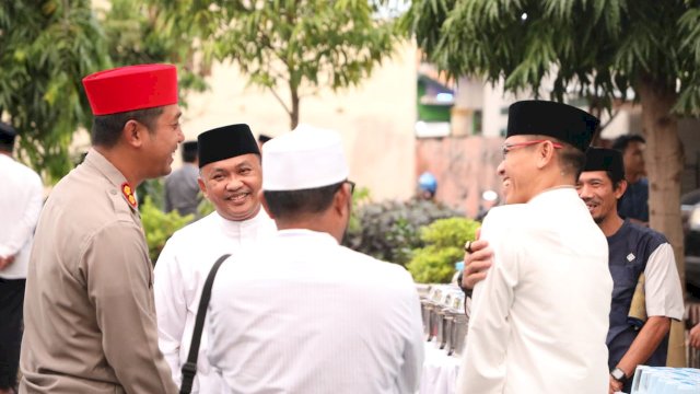 Tarwih di Eremerasa, Ilham Azikin Ungkap Kucuran Rp182 Miliar untuk Kesehatan Warga