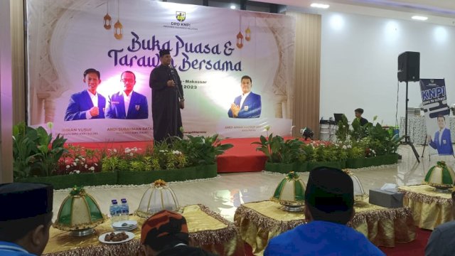 KNPI Sulsel Buka Puasa Bersama Amran Sulaiman