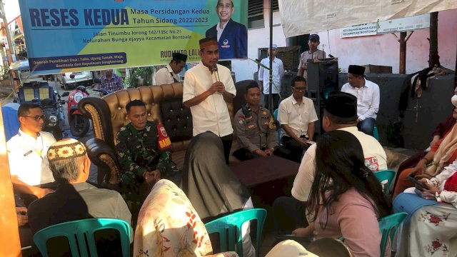 Bertemu Ketua Warga Bunga Ejaya Minta Jalan Diperbaiki