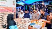 Jelang Lebaran, Gubernur Andi Sudirman Sidak Pasar Pastikan Harga dan Ketersedian Bapok