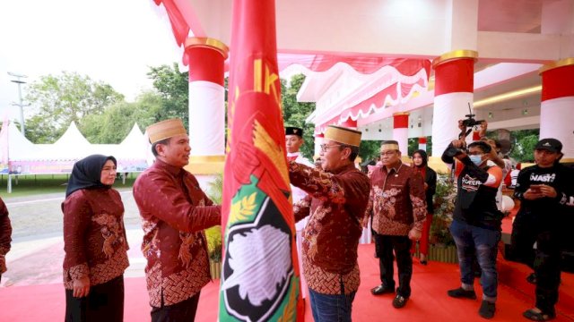 Danny Pomanto Lantik IKA UNHAS Wajo